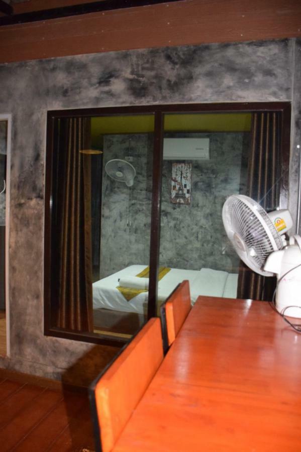 เซราะกราว บูติก รีสอร์ท Sohground Boutique Resort Prakhon Chai Zewnętrze zdjęcie